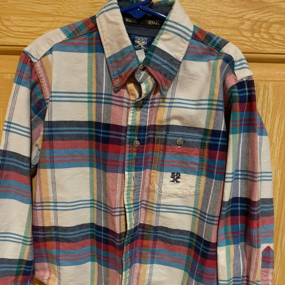 Boys Twenty X button up shirts - Picture 3 of 4